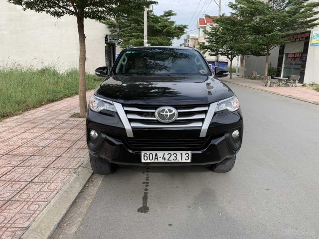 Cần bán Toyota Fortuner đời 2017, màu đen, nhập khẩu nguyên chiếc, giá chỉ 890 triệu đồng