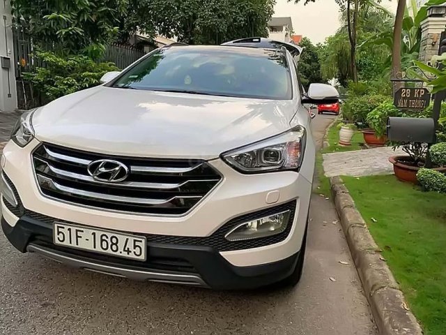 Bán xe Hyundai Santa Fe sản xuất 2015, màu trắng0