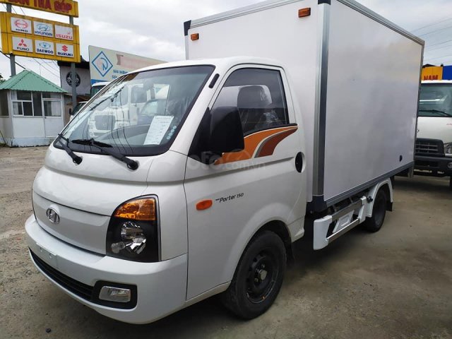 Bán Hyundai Porter H150 đông lạnh 2019, khuyến mãi lớn tháng 11