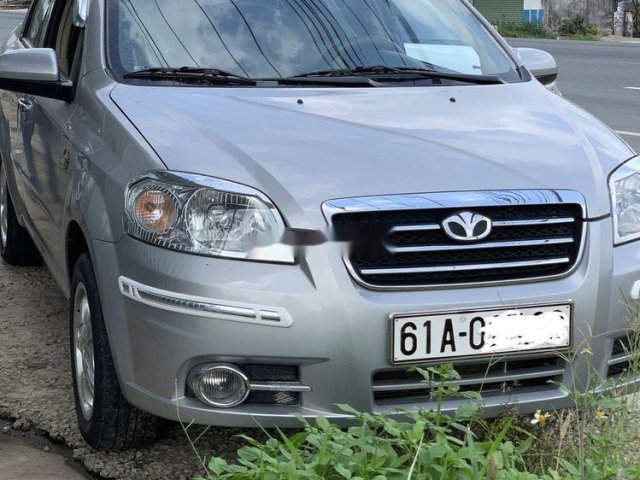 Bán Daewoo Gentra 2011, màu bạc, giá chỉ 220 triệu