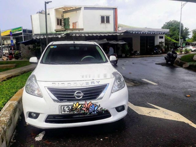 Bán xe Nissan Sunny 2014, màu trắng còn mới