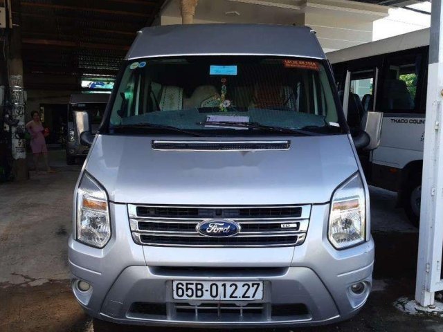 Bán ô tô Ford Transit sản xuất 2015, màu bạc, 500tr