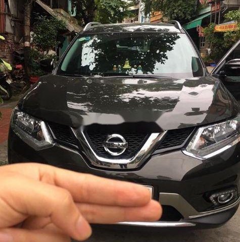 Cần bán Nissan X trail năm 2018, màu nâu chính chủ0