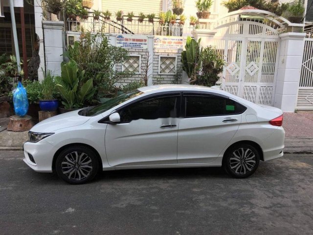 Xe Honda City năm 2019, màu trắng ít sử dụng