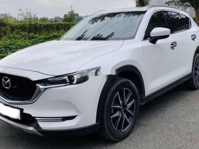 Cần bán Mazda CX 5 2.0AT sản xuất năm 2018, màu trắng0