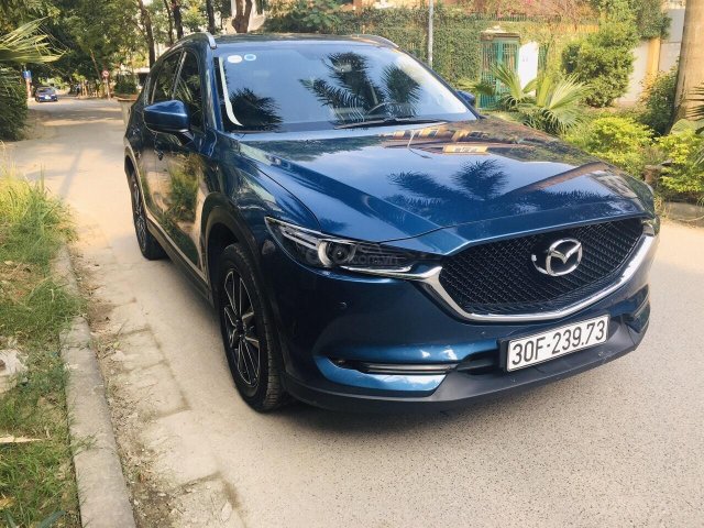 Cần bán xe Mazda CX 5 2.0 năm sản xuất 2018, màu xanh lam