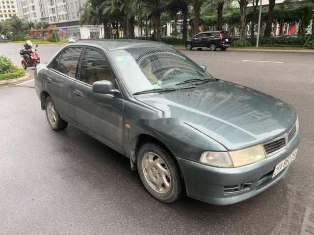 Bán Mitsubishi Lancer 2001, màu xám, chính chủ, 128 triệu