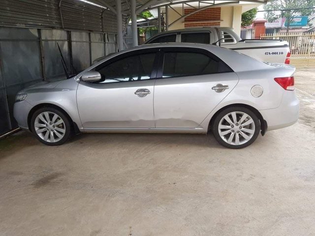 Bán xe Kia Forte đời 2011, màu bạc, xe nhập0