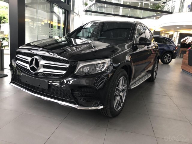 Mercedes GLC300 2019 đủ màu, xe giao ngay, tại Mercedes Phú Mỹ Hưng