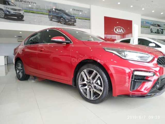 Kia Cerato 2.0 Prenium 2019, ưu đãi tháng 11 giảm giá cực sâu, tặng nhiều KM (TM PK) LH: 0389245245