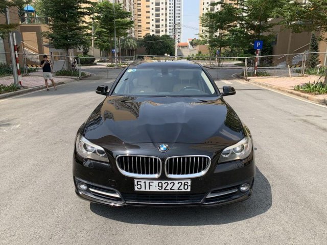 Bán BMW 5 Series 520i Facelift  năm 2016, màu đen, nhập khẩu