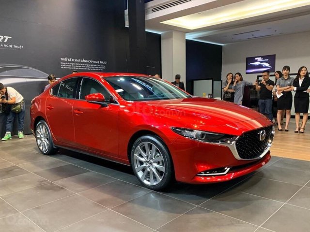 Ưu đãi tiền mặt lên đến 10 triệu đồng khi mua chiếc Mazda 3 1.5 Deluxe, sản xuất 2019, màu đỏ0