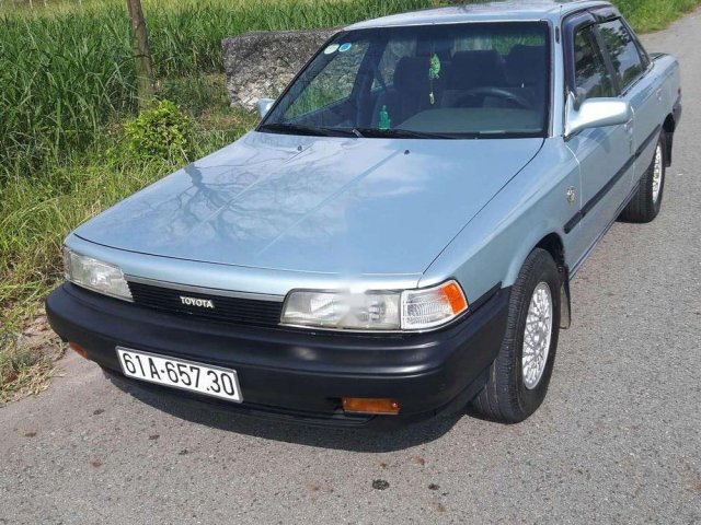 Bán xe Toyota Camry đời 1988, xe nhập, 95 triệu0