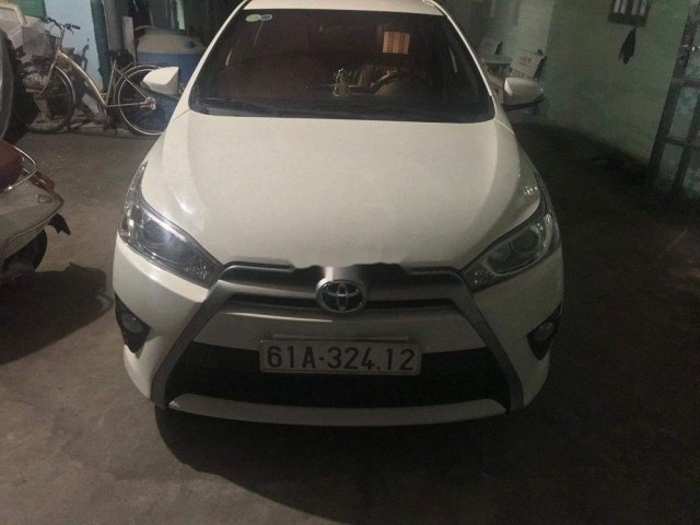 Bán ô tô Toyota Yaris năm sản xuất 2016, màu trắng, nhập khẩu nguyên chiếc chính hãng