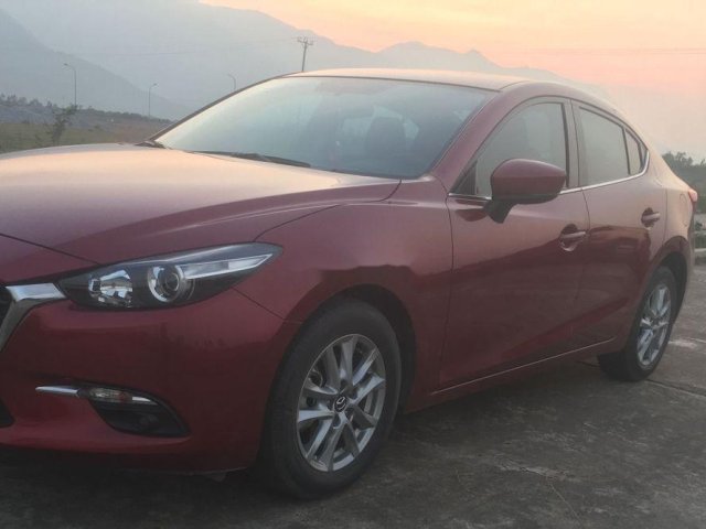 Bán Mazda 3 năm sản xuất 2017, màu đỏ số tự động, 595tr xe nguyên bản