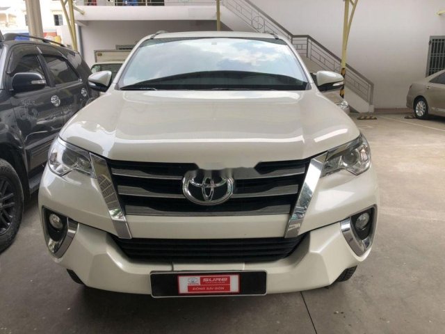 Cần bán lại xe Toyota Fortuner sản xuất năm 2017, màu trắng, nhập khẩu0