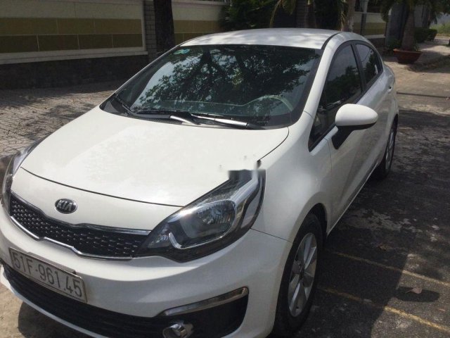 Bán Kia Rio năm sản xuất 2016, màu trắng, nhập khẩu chính hãng0