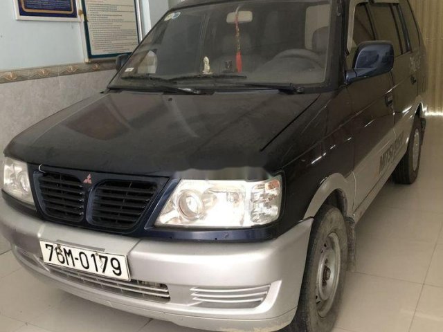 Cần bán gấp Mitsubishi Jolie đời 2002, màu đen, nhập khẩu xe gia đình0