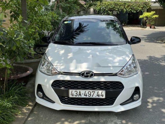 Cần bán lại xe Hyundai Grand i10 sản xuất 2019, màu trắng, xe nhập chính hãng0