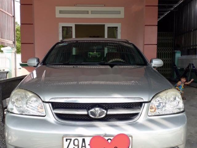 Cần bán Daewoo Lacetti sản xuất 2009 số sàn0