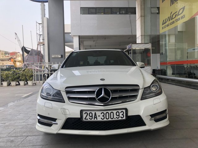 Chính chủ bán Mercedes C300 AMG, sx 2011, đẹp nguyên bản