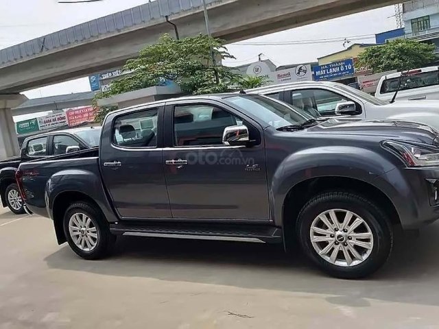 Bán Isuzu Dmax LS Prestige 3.0L 4x4 AT đời 2018, màu xám, xe nhập