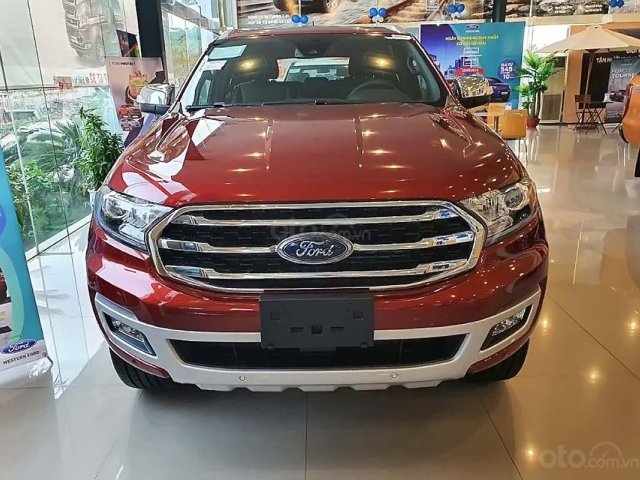 Bán xe Ford Everest Titanium 2.0L 4x4 AT 2019, màu đỏ, xe nhập mới 100%