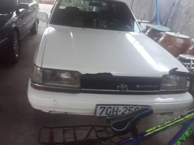 Bán ô tô Toyota Corona sản xuất năm 1985, màu trắng, xe nhập