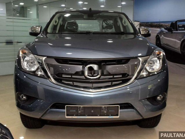 Bán Mazda BT 50 sản xuất năm 2016, xe nhập, màu xám xanh0