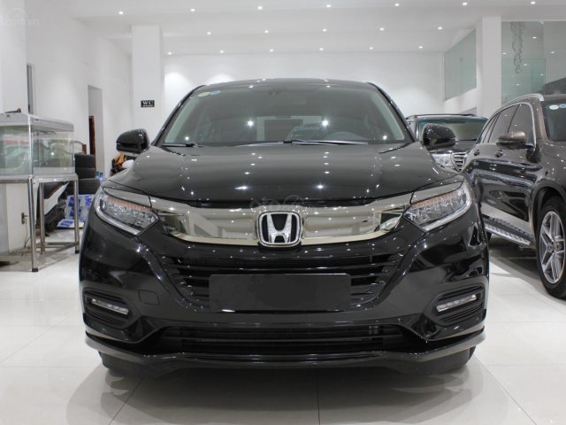 Cần bán xe Honda HR-V bản L 1.8AT SX 2018, màu đen, nhập Thái, siêu lướt 1300km, biển SG