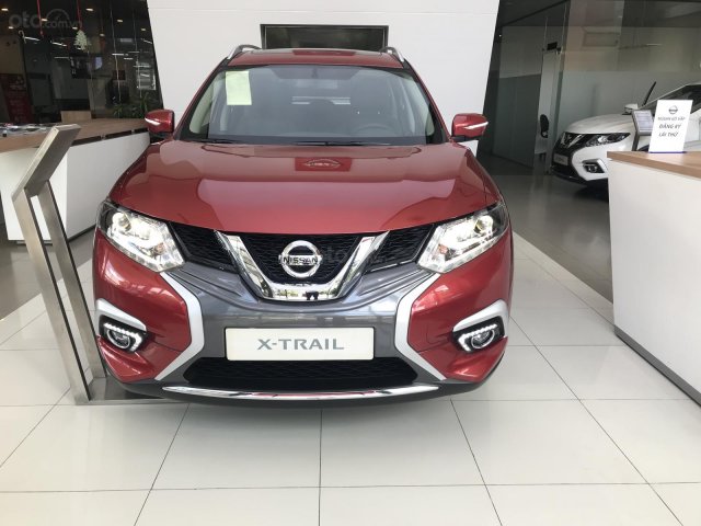 Bán Nissan X trail 2.5SV Luxury đời 2019, màu đỏ, 943Tr