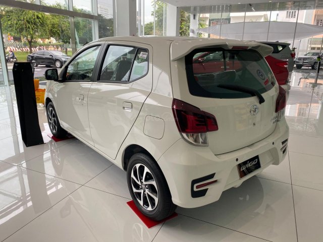 Cần bán xe Toyota Wigo 1.2 AT năm sản xuất 2019, màu trắng, nhập khẩu nguyên chiếc