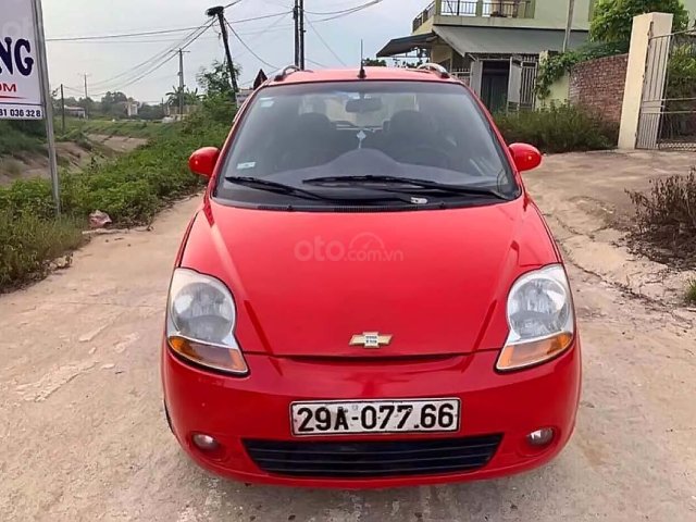 Cần bán Chevrolet Spark 2010, màu đỏ, số sàn, giá tốt0