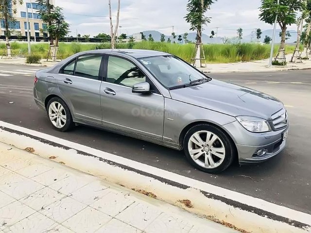 Bán Mercedes C200 sản xuất năm 2010, màu xám, giá cạnh tranh0