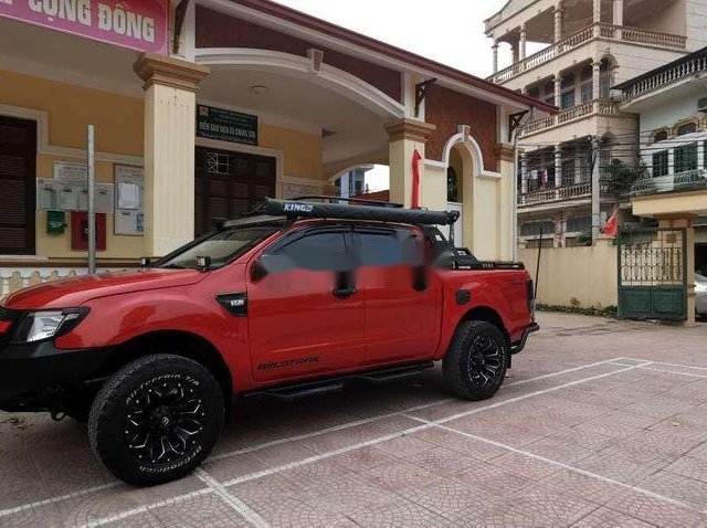 Cần bán gấp Ford Ranger Wildtrak 3.2 4x4 AT năm 2015, màu đỏ, nhập khẩu, giá tốt0