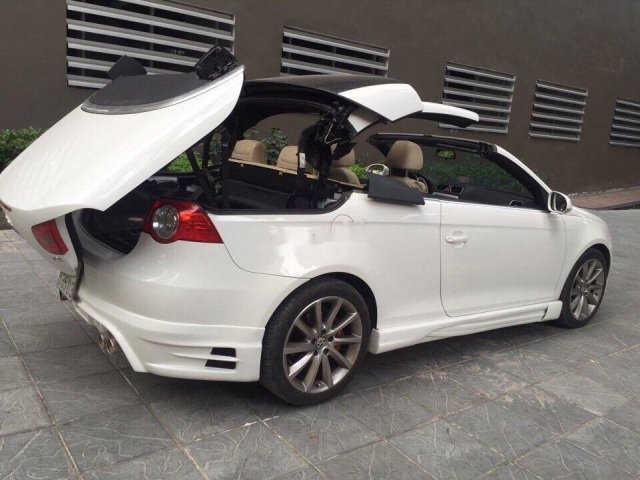 Bán ô tô Volkswagen Eos màu trắng, nhập khẩu nguyên chiếc chính hãng0