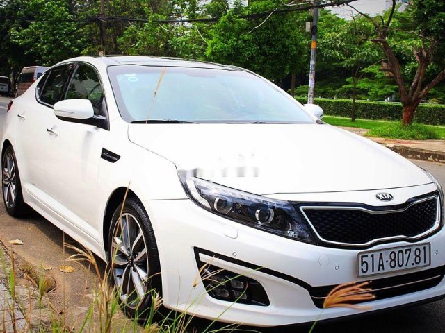 Cần bán xe Kia Optima 2014, màu trắng, xe nhập còn mới, giá chỉ 675 triệu0