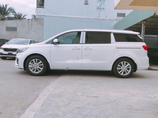 Bán Kia Sedona đời 2019, nhập khẩu, máy dầu, đủ màu