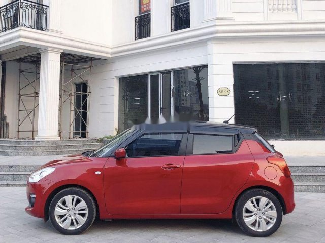 Bán Suzuki Swift 1.2 AT sản xuất năm 2019, màu đỏ, nhập khẩu nguyên chiếc, 475tr0