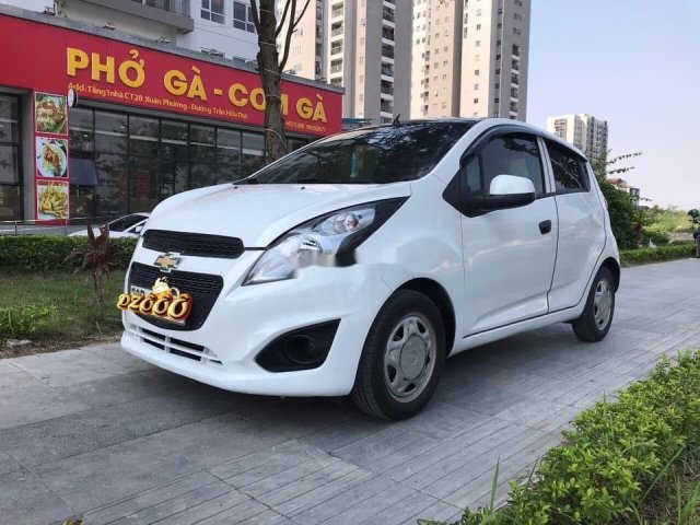 Bán Chevrolet Spark năm sản xuất 2016, màu trắng giá cạnh tranh