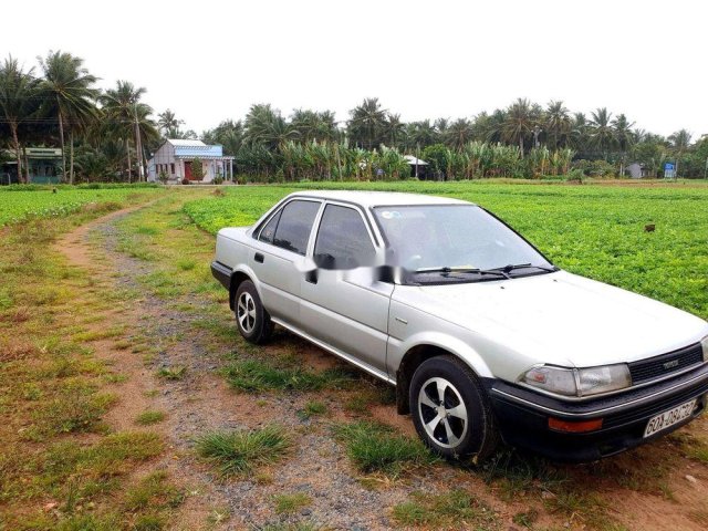 Cần bán xe Toyota Corolla sản xuất năm 1989, nhập khẩu0