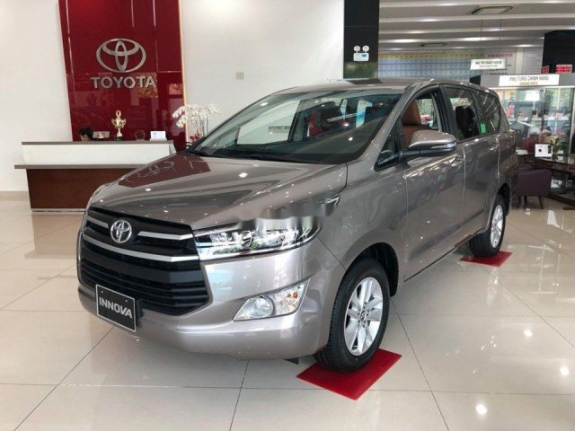 Cần bán xe Toyota Innova sản xuất 2019, ưu đãi hấp dẫn