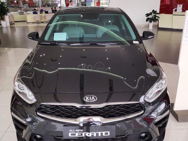 Kia Cerato Premium thể thao kiểu dáng mới0