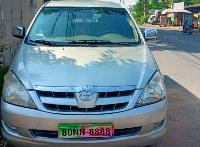 Bán Toyota Innova năm 2006, giá 290tr