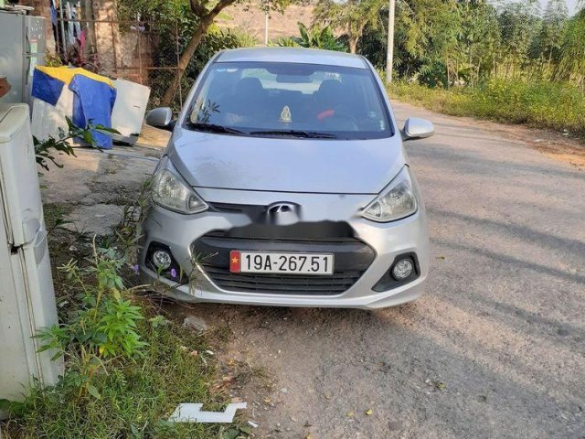 Bán Hyundai Grand i10 sản xuất 2014, màu bạc, nhập khẩu 