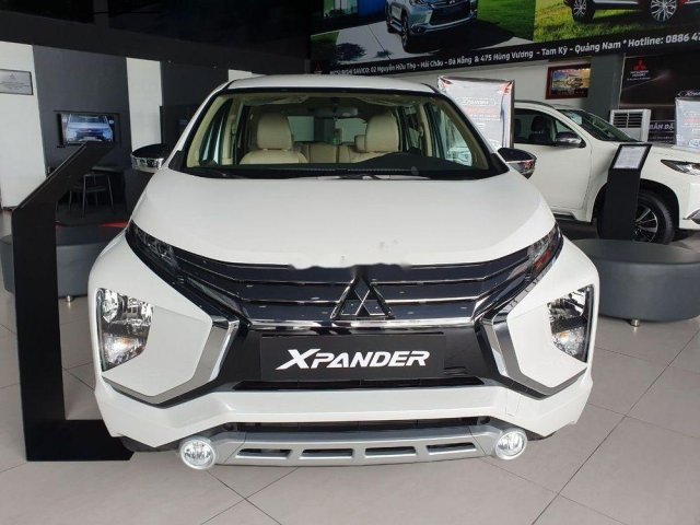 Bán xe Mitsubishi Xpander đời 2019, màu trắng, xe nhập, giao xe ngay