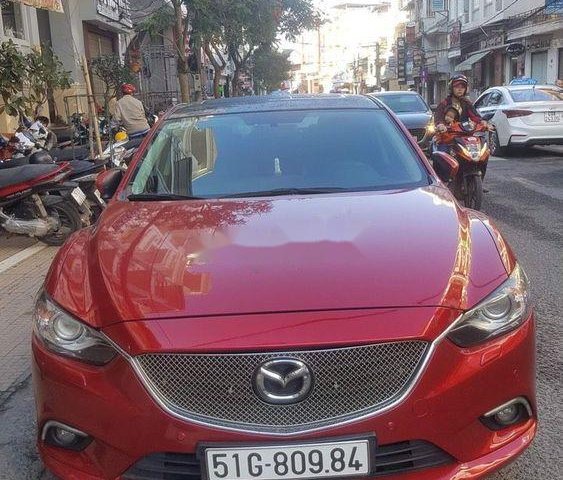 Cần bán Mazda 6 sản xuất năm 2016, màu đỏ, xe gia đình0