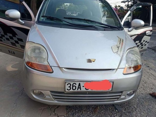 Cần bán xe Chevrolet Spark đời 2008, màu bạc xe nguyên bản0