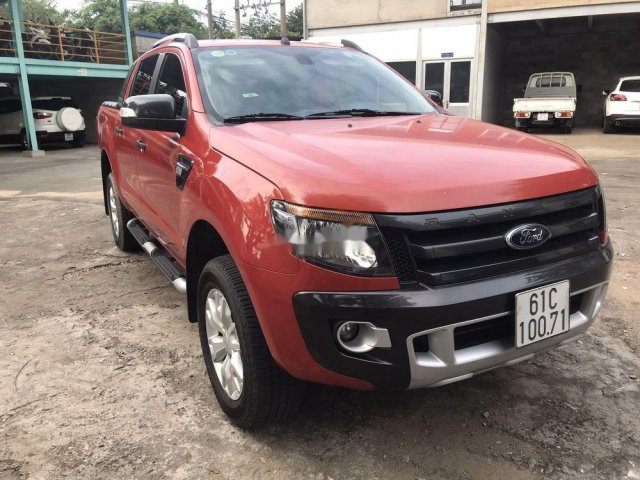 Cần bán Ford Ranger sản xuất 2014, màu đỏ, số tự động