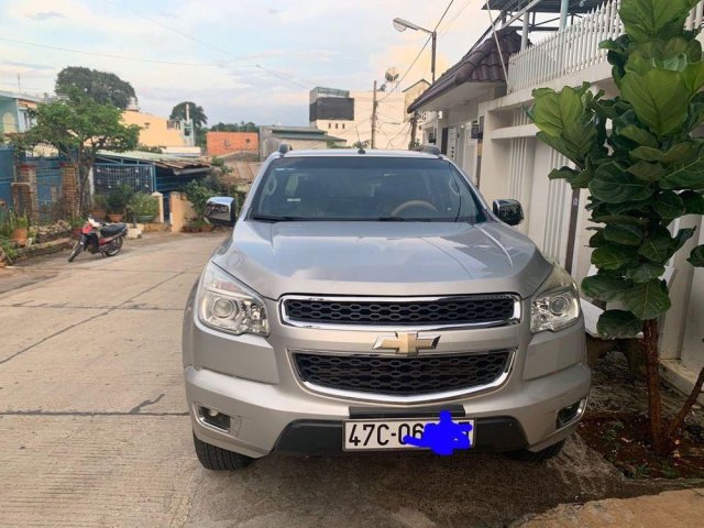 Bán Chevrolet Colorado LTZ 2.8 MT 4x4 2013, màu bạc, xe nhập